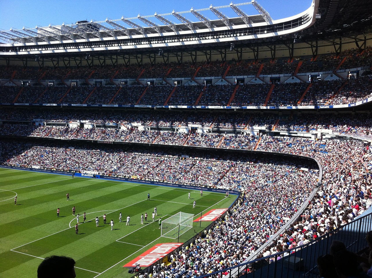 Football stadium 254435 1280